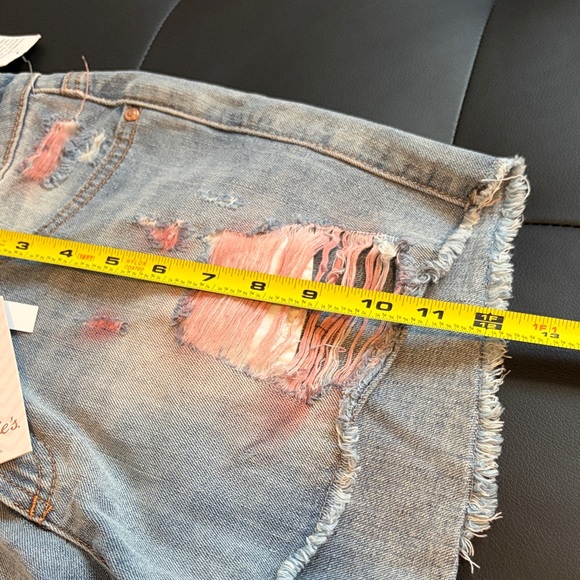 NWT Candie’s Pink Distressed Jean Shorts size 11 - Picture 12 of 13